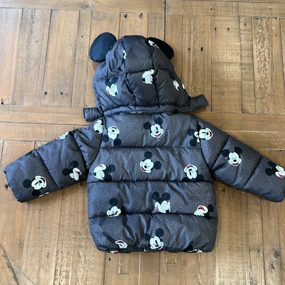H&M Mickey Mouse puffer coat - Picture 8 of 8